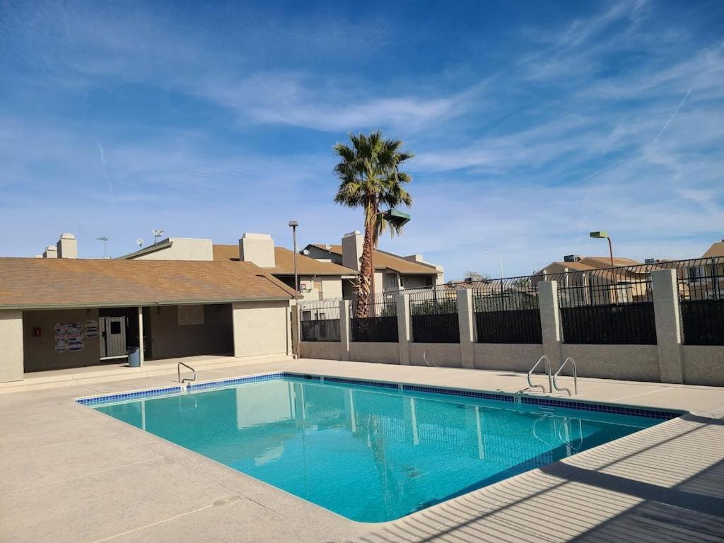 2Bed 1 Bath Condo Near Nellis Afb & The Strip Las Vegas Eksteriør bilde