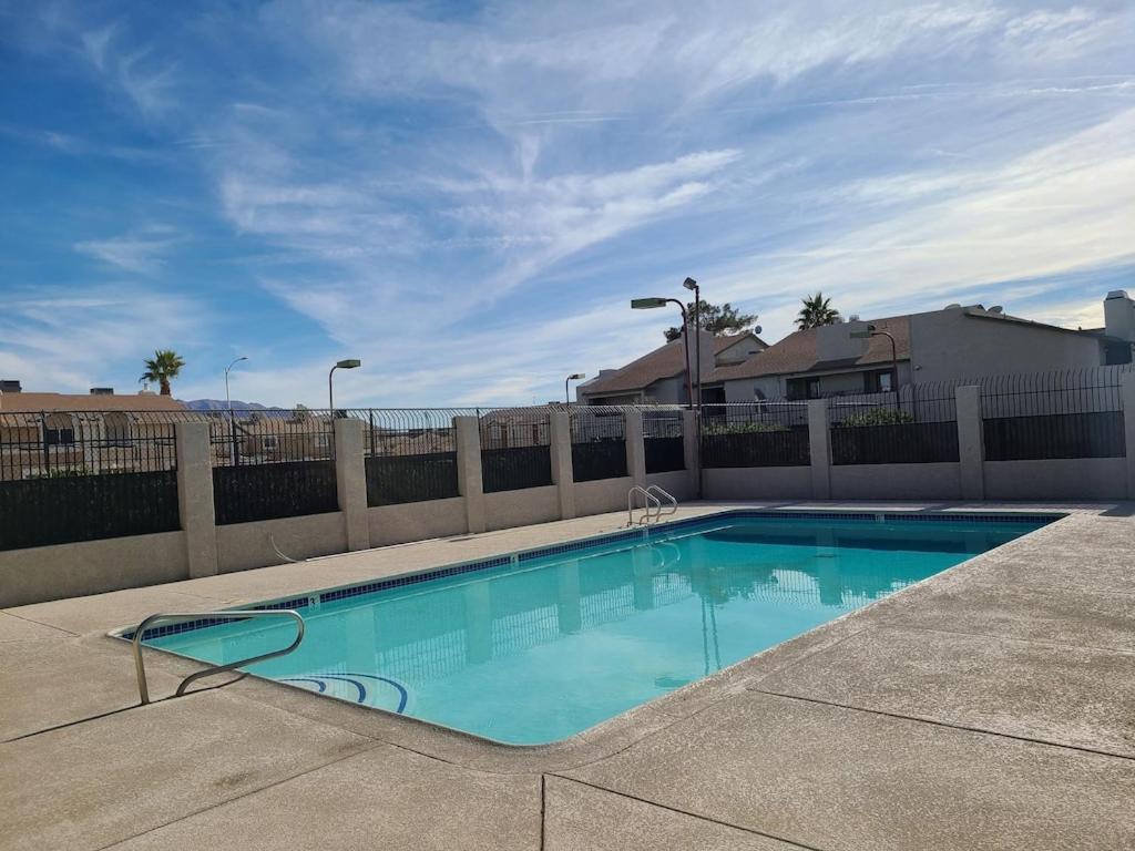 2Bed 1 Bath Condo Near Nellis Afb & The Strip Las Vegas Eksteriør bilde